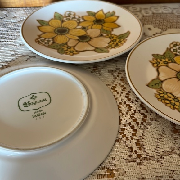 Baycrest Set Of 3 Plates - Picture 5 of 5